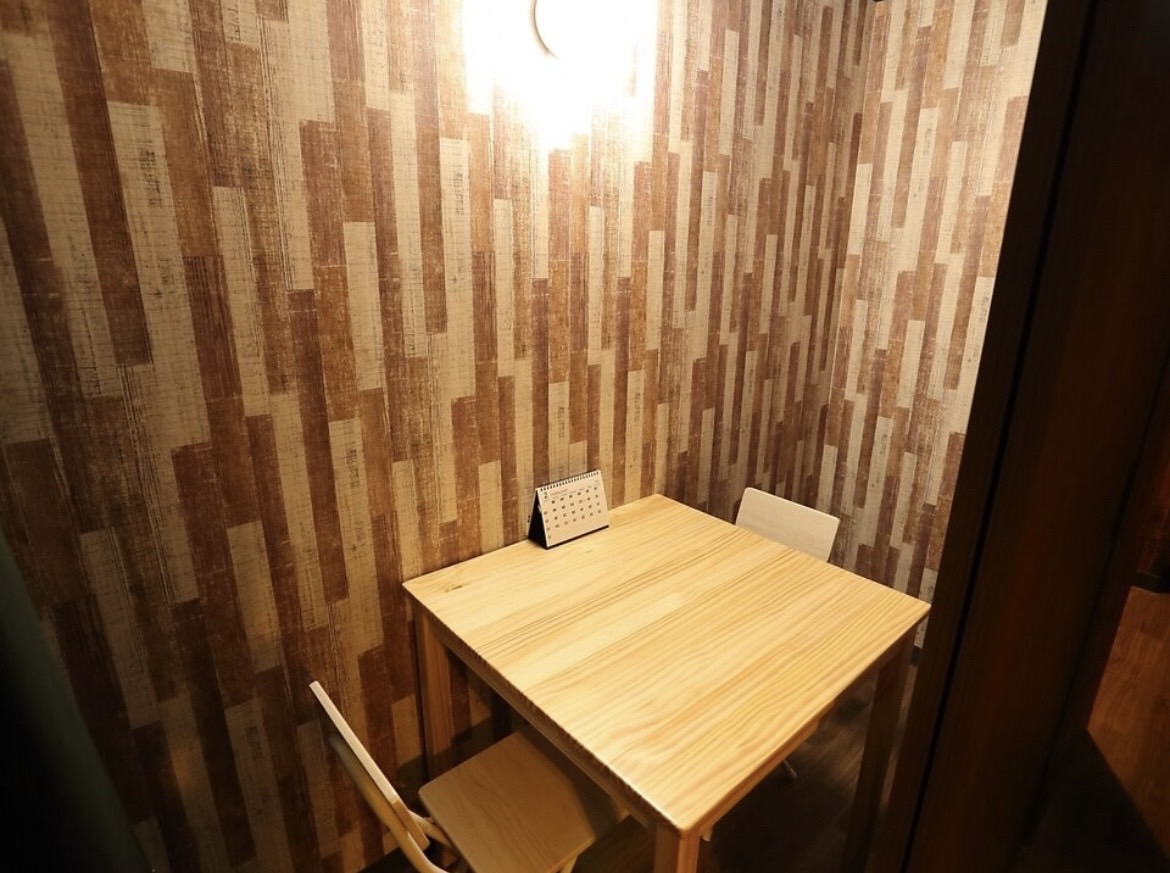 sunset salon 待合室